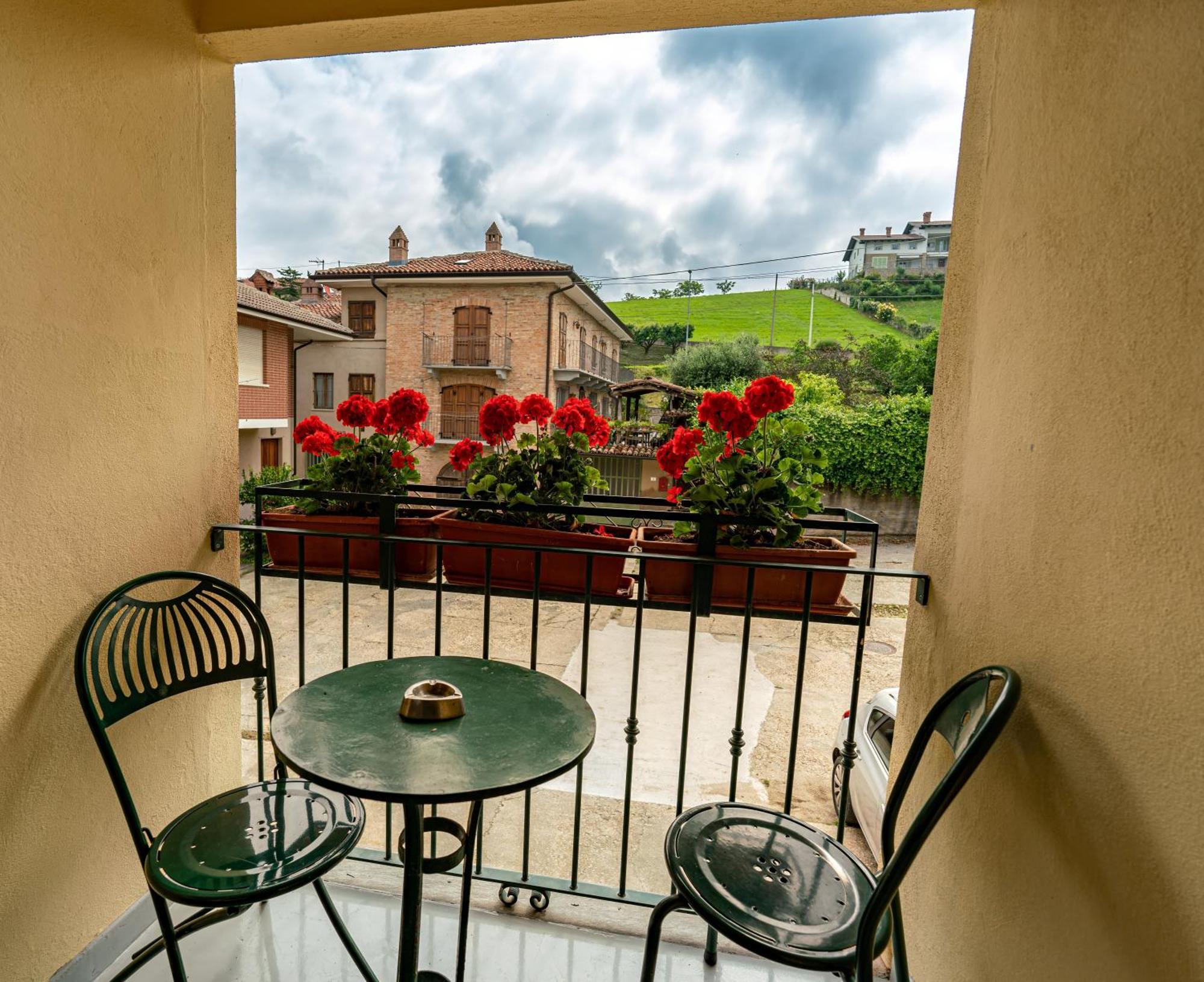 Foresteria Settevie Treiso Exterior photo